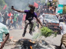 Haití paralizado, tras manifestaciones violentas