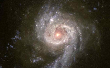 Astrónomos descubren un enorme ‘puente’ de ondas de radio que une dos cúmulos de galaxias