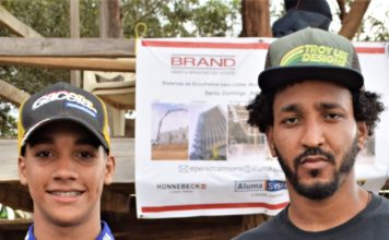 Mejía y Mora triunfan en el motocross de Río San Juan