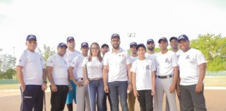 Huracanes del Caribe sostienen partido con equipo de APAP