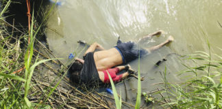 Desgarradora y conmovedora imagen indigna al mundo: un migrante y su bebé mueren abrazados intentando llegar a EE.UU.
