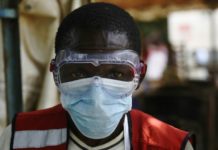 Primer caso confirmado de ébola en la mayor ciudad de RDC