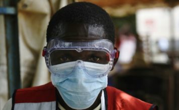 Primer caso confirmado de ébola en la mayor ciudad de RDC