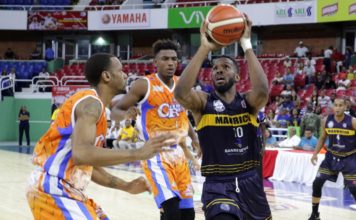 Mauricio Báez reacciona y aplasta a Huellas del Siglo en el TBS Distrito 2019