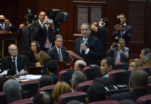 El continuismo danilista desafía a toda la sociedad dominicana: Análisis de Juan Bolívar Díaz