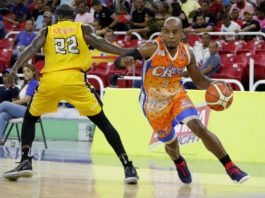 Luis Flores electo Jugador Más Valioso del TBS Distrito 2019