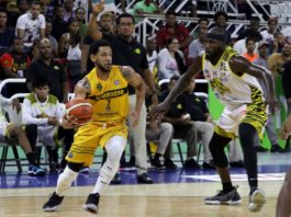 Mauricio Báez no se rinde y vence al Barias en el TBS Distrito 2019