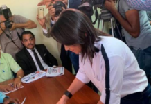 Faride inscribe su candidatura a la senaduría del Distrito Nacional por el PRM