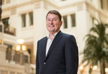 ¿Quién es Brian Ballard, el lobbista que contrató el gobierno de RD en Washington?