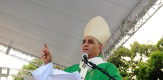 Arzobispo de Santiago se queja de que autoridades no actuaran contra la red de «Cesar el Abusador»