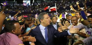 A Leonel Lo Acompaña La Mayoría