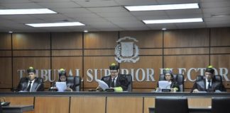 TSE declara inadmisible recurso que quería anular precandidaturas de Leonel e Hipólito