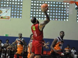 Duarte pica delante en inicio de la semifinal del TBS de SFM