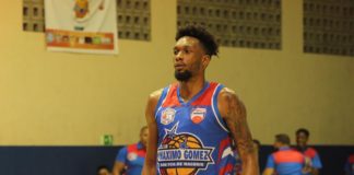 París Bass se crece en la victoria del Máximo Gómez en inicio de la Final del TBS de SFM