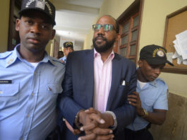 Condenan a 10 de cárcel a Pablo Ross por abuso sexual contra su hijastra