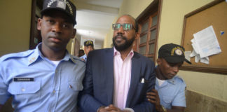 Condenan a 10 de cárcel a Pablo Ross por abuso sexual contra su hijastra