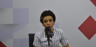 Joven dominicana solicita ayuda para intervención quirúrgica en España