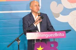 Domínguez Brito a Leonel al retarlo a debatir: “Si le da miedo, escríbame por WhatsApp”