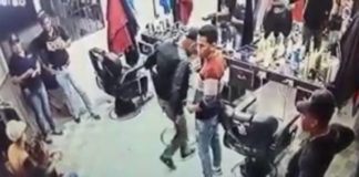 Video | Agentes de la DNCD y fiscal capturados poniendo drogas