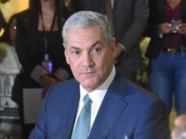 Equipo de Gonzalo Castillo reacciona «chivo» ante supuesto apoyo de Somos Pueblo