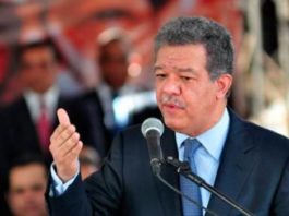 Encuesta da ganador a Leonel Fernández