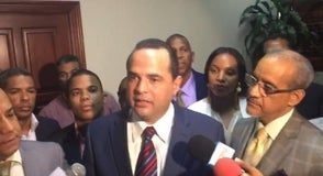 Manuel Crespo pide se inhabilite a Gonzalo Castillo como candidato a la presidencia