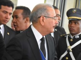 AP expresa «oposición absoluta» a la habilitación de Medina para el 2024