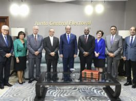 Principales universidades de RD determinan voto automatizado es confiable