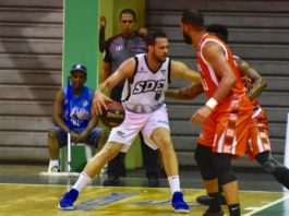 Manuel Guzmán decide triunfo de Soles SDE sobre Cañeros del Este en la LNB