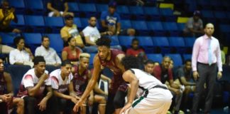 Indios propinan paliza a Soles y se acercan en la tabla