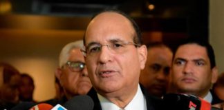 Se calientan las primarias; grupo apoya a Leonel pide conteo manual de votos