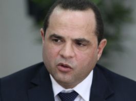 Tres precandidatos declinarían a favor de LF; Manuel Crespo lo anunciará el próximo lunes