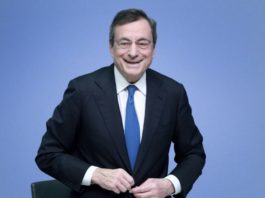 «Super Mario» Draghi se despidió del BCE y pasa el mando a Christine Lagarde