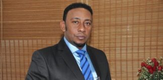 Anthony Santos calienta las redes con su primer video «Se Acabó El Abuso»