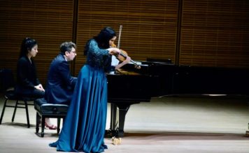 Aisha Syed vuelve a brillar en el Carnegie Hall con un concierto de ensueño