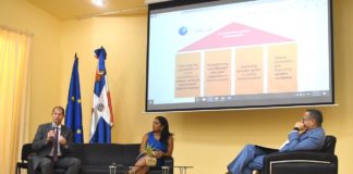 DESINFORMACIÓN Y FAKE NEWS – Unión Europea y Universidad Católica Santo Domingo disertan sobre la desinformación y noticias falsas