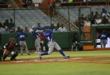 Ryan McBroom decide triunfo del Licey sobre los Toros