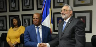 OMSA y LIDOM ratifican acuerdo para transportar fanáticos durante torneo invernal