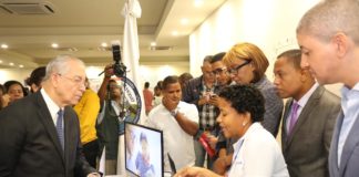 ONESVIE expone avances tecnológicos ante público asistente a Feria Humanitaria