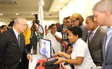 ONESVIE expone avances tecnológicos ante público asistente a Feria Humanitaria