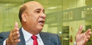 Bautista Rojas Gómez renuncia como ministro sin cartera para Políticas Públicas