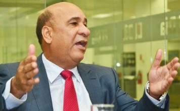 Bautista Rojas Gómez renuncia como ministro sin cartera para Políticas Públicas