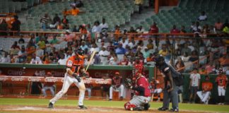 Toros rompen racha del Escogido dejándolos en el terreno