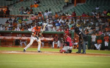 Toros rompen racha del Escogido dejándolos en el terreno