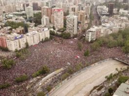 Protestas en Chile: la histórica marcha de más de un millón de personas que tomó las calles de Santiago