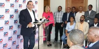 Crespo renuncia del PLD y llama «traidor» y «mercader» al presidente Medina