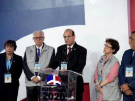 Resultados preliminares otorgan el triunfo a Gonzalo y Abinader