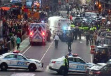 La protesta por el cambio climático bloquea el tráfico en Times Square