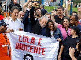 El expresidente brasileño Lula da Silva sale de prisión