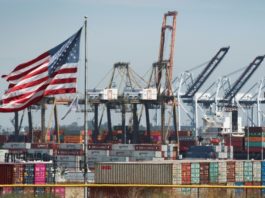 China dice que está negociando con EEUU levantar los aranceles